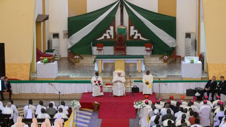 Diễn văn của Đức Thánh Cha trước các Giám mục, linh mục, phó tế, tu sĩ, chủng sinh của Nam Sudan