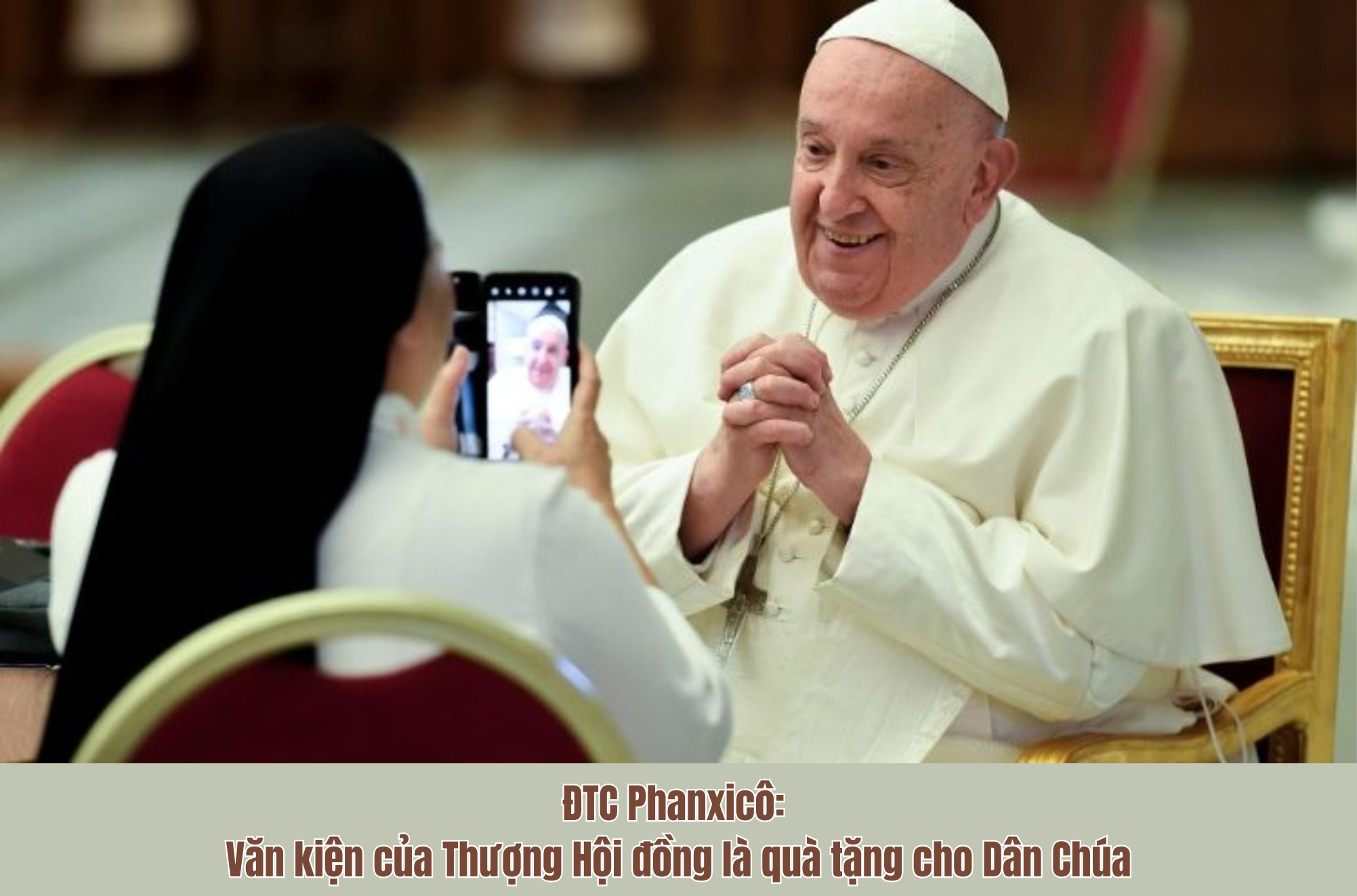 dtc phanxico van kien cua thuong hoi dong la qua tang cho dan chua