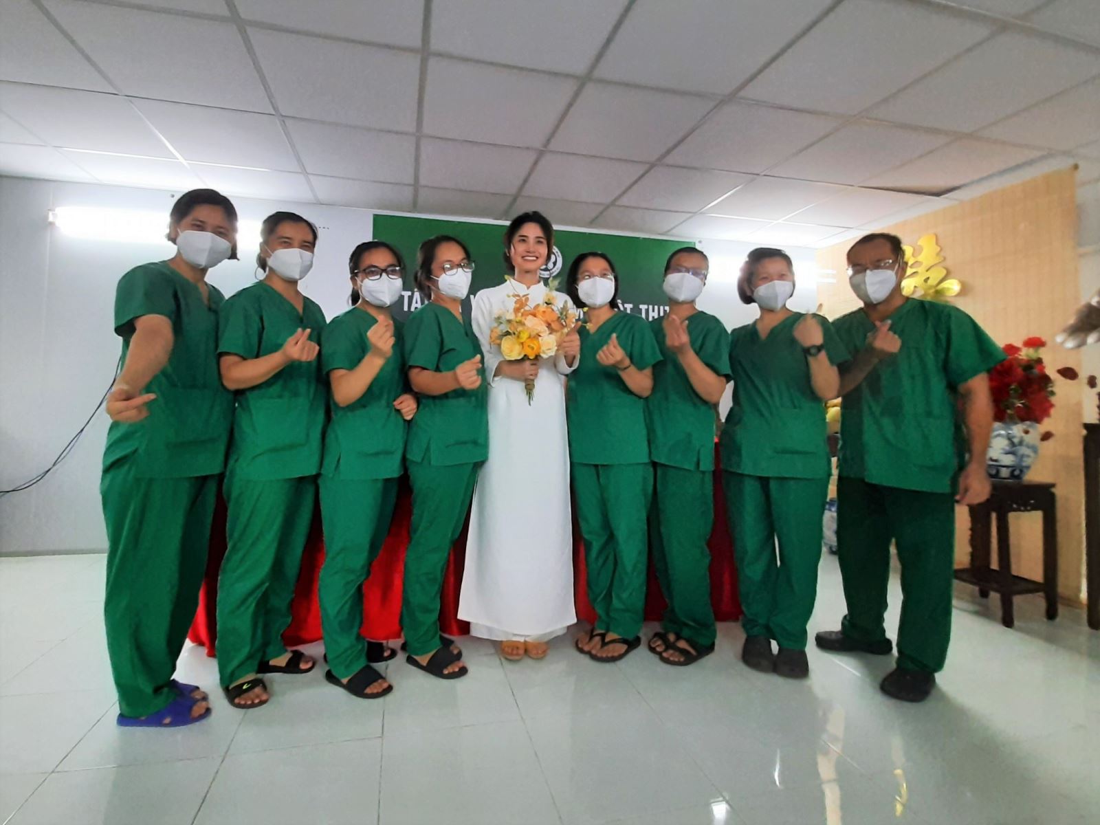 Nhật ký tu sĩ từ bệnh viện Covid-19: “Đám cưới trong bệnh viện dã chiến”