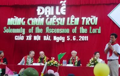 duc tong giam muc leopoldo girelli dai diê?n toa thanh tai viet nam tham giao tinh ha noi